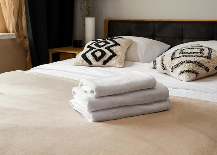 Metro Ursynow Superior By Bookinghost Warsaw