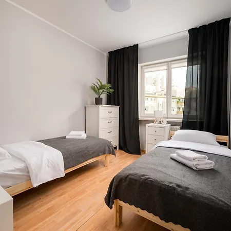 Metro Ursynów Superior By Bookinghost Apartamento *