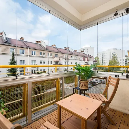Appartement Metro Ursynow Superior By Bookinghost Varsovie