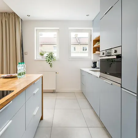 Appartement Metro Ursynow Superior By Bookinghost *